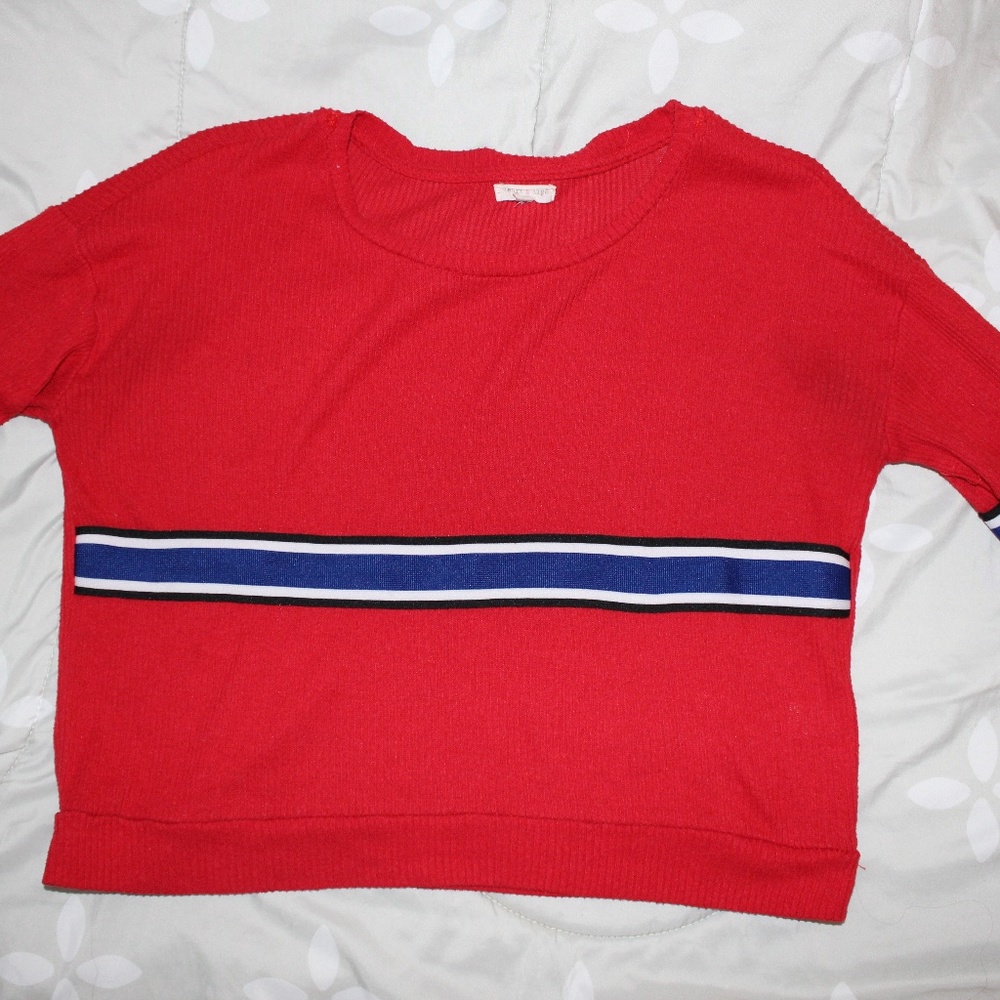 Red Tee